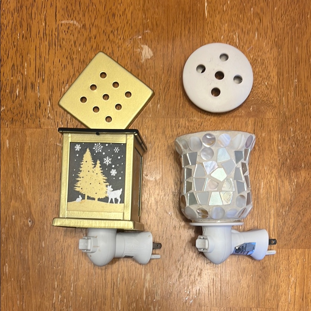 Holiday and Mosaic Wax Melt Night Light Set